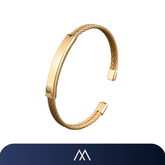Pulseira Amalvi estilo cuff com design trançado e detalhe central polido