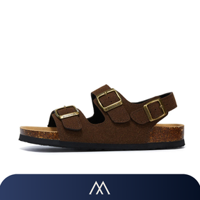 sandália masculina com três tiras e fivelas estilo clássico
