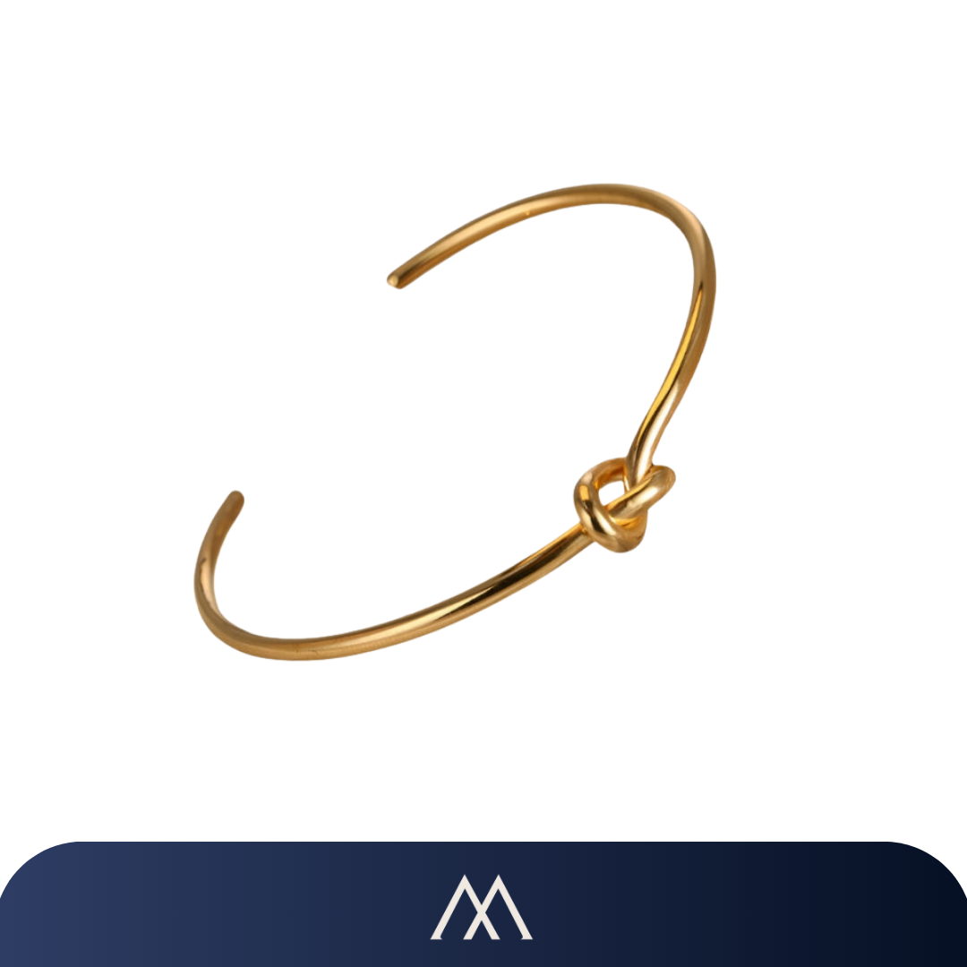Pulseira feminina Amalvi estilo cuff com detalhe em nó central e design minimalista