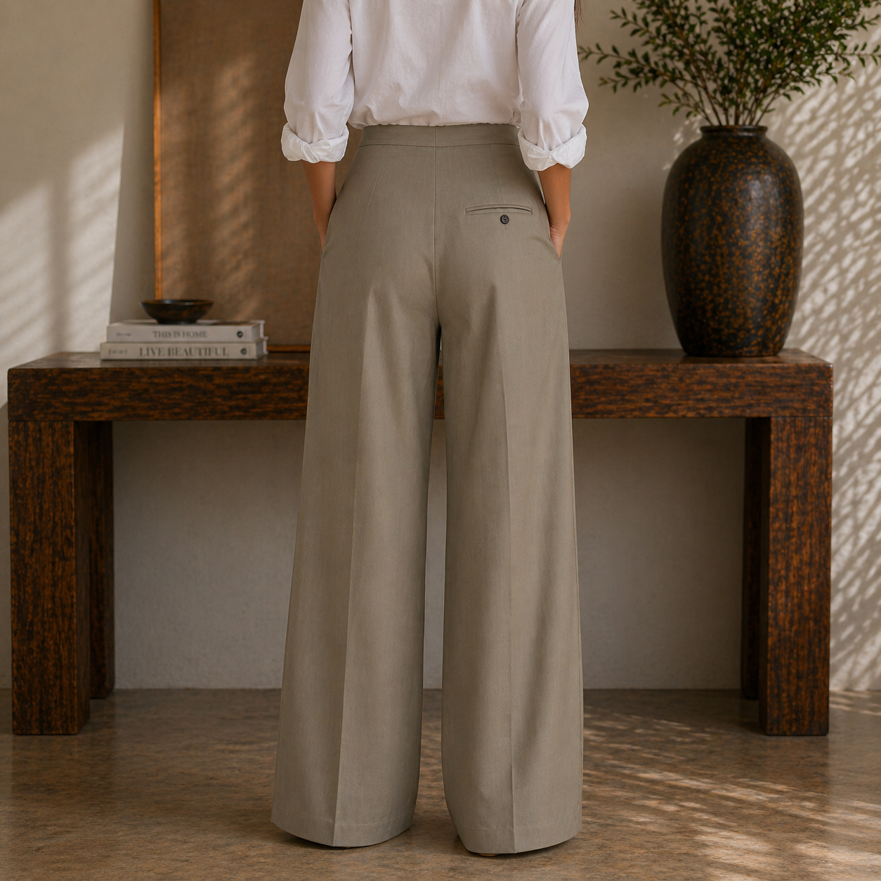 Calça Feminina Amalvi Torino em Alfaiataria