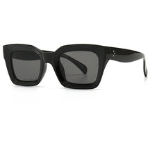 Óculos de Sol Feminino Amalvi Matera UV400